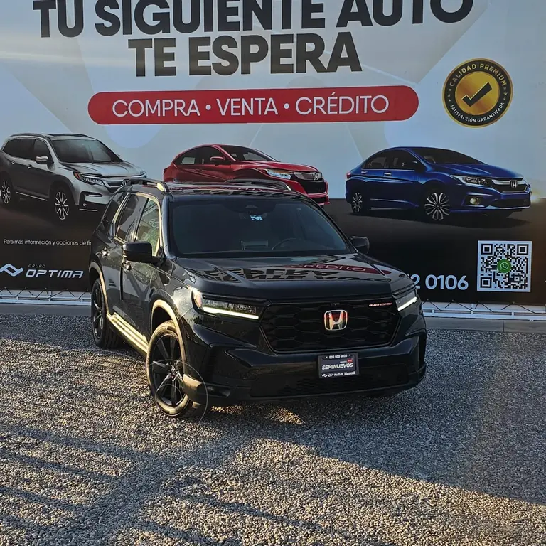 foto Honda Pilot Black Edition usado (2025) color Negro Cristal precio $899,900