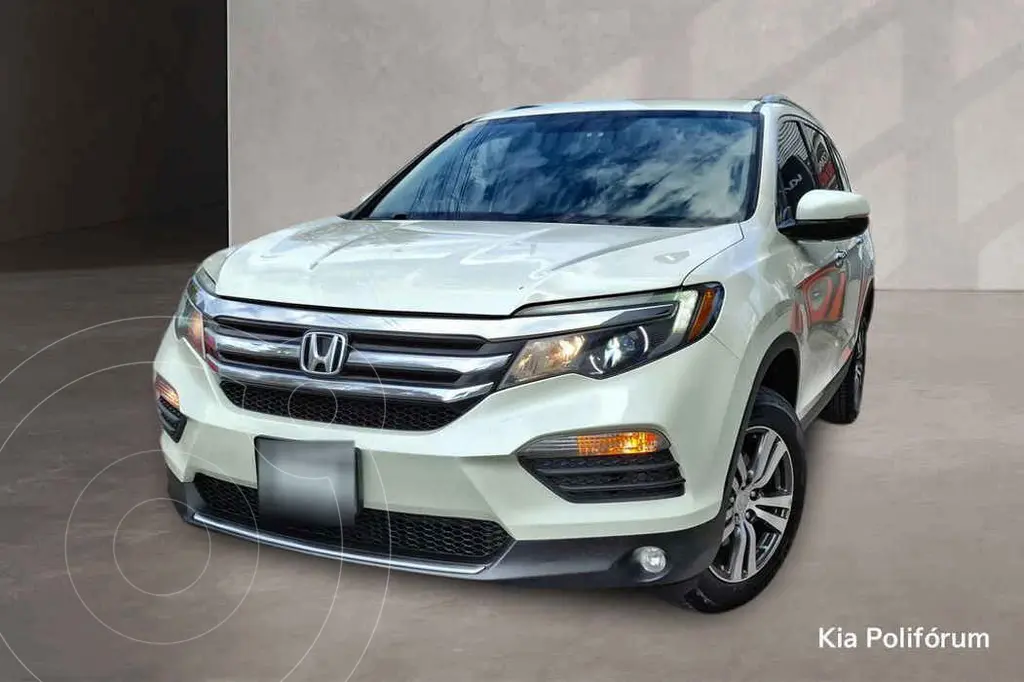 foto Honda Pilot Touring SE usado (2018) color Blanco precio $414,000