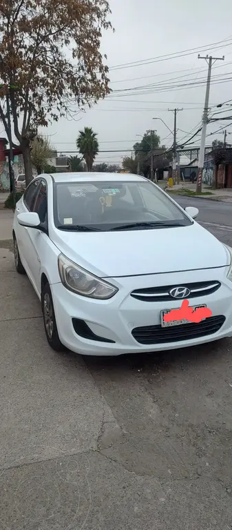 Hyundai Accent L Gl Usado Color Blanco Precio