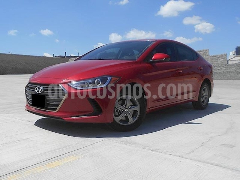foto Hyundai Elantra GLS usado