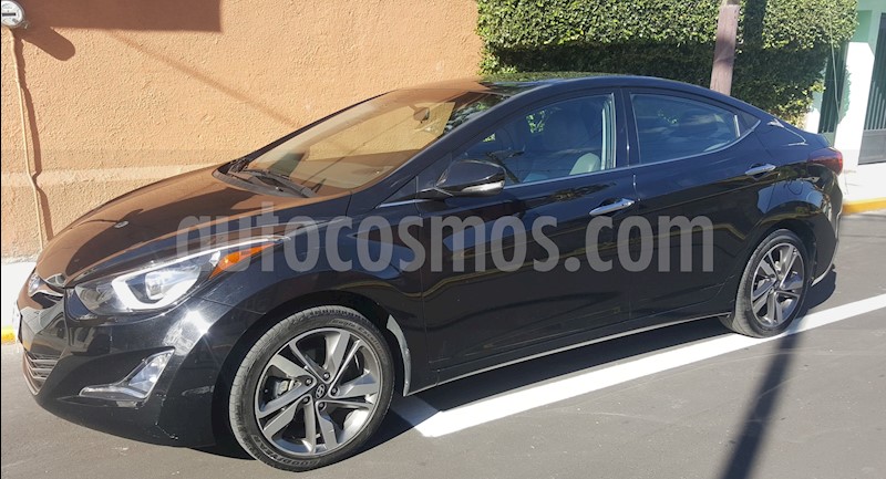 foto Hyundai Elantra Limited Tech Aut usado