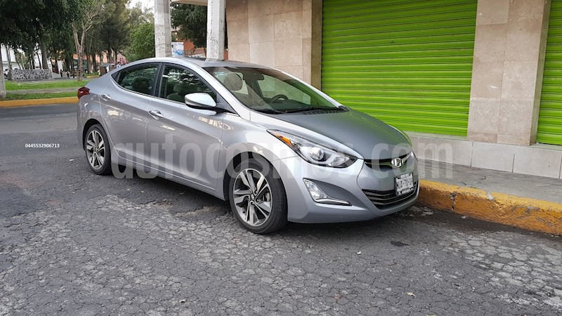 foto Hyundai Elantra Limited Tech Aut usado