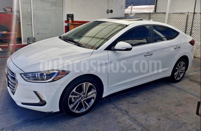 foto Hyundai Elantra Limited Tech Aut usado