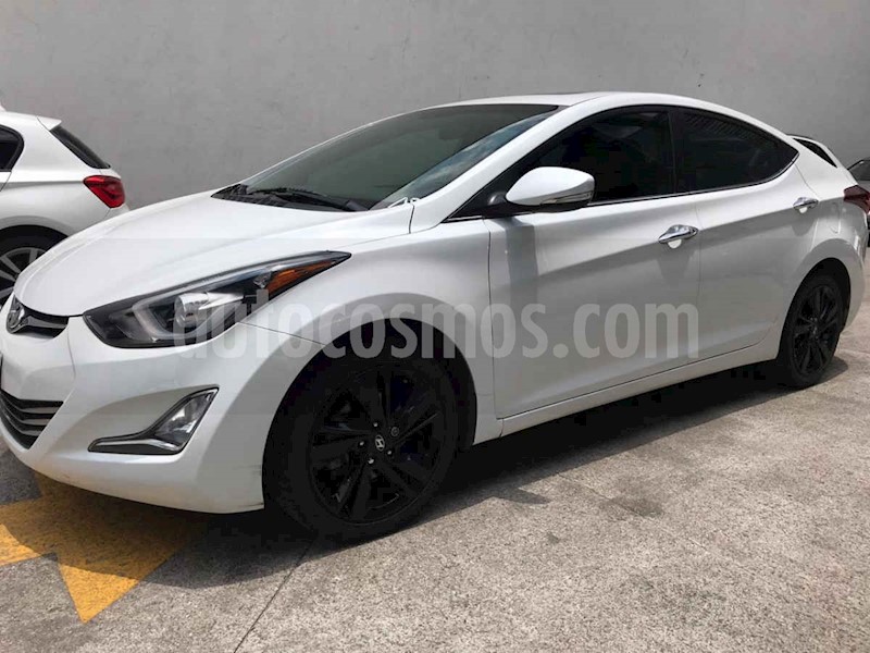 foto Hyundai Elantra Limited Tech Aut usado