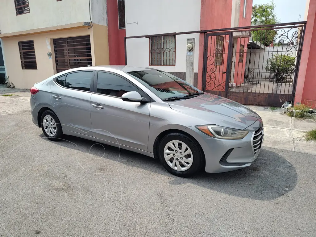 Hyundai Elantra GLS Aut 2017