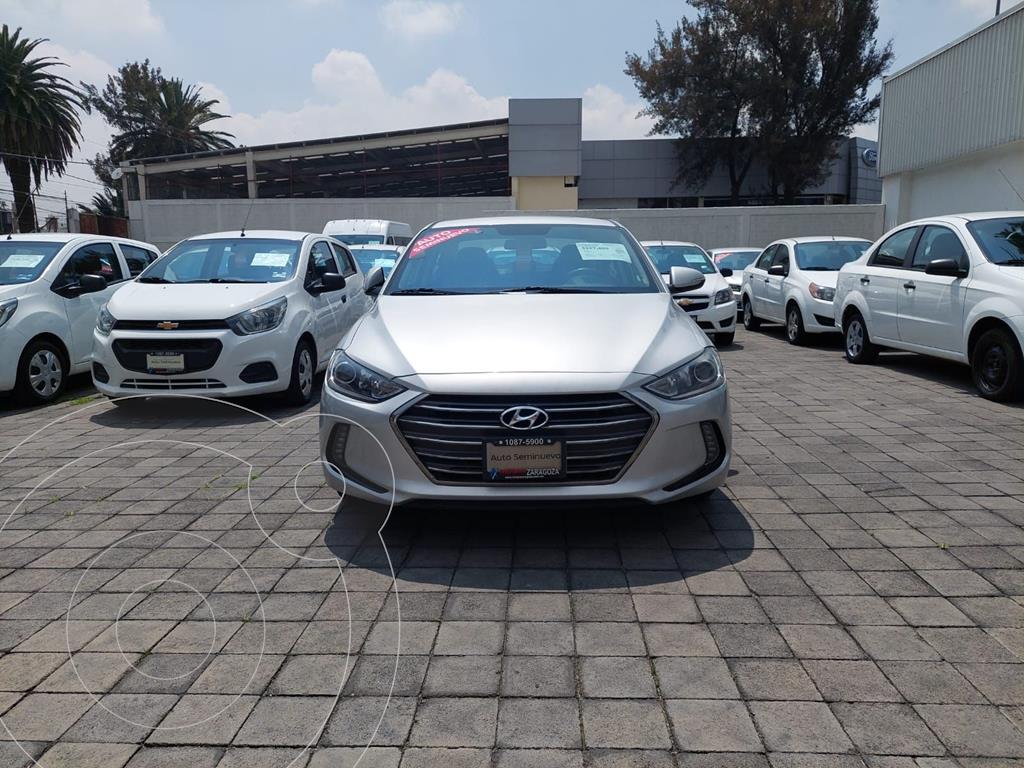 foto Hyundai Elantra GLS Premium usado (2018) color Blanco precio $249,900