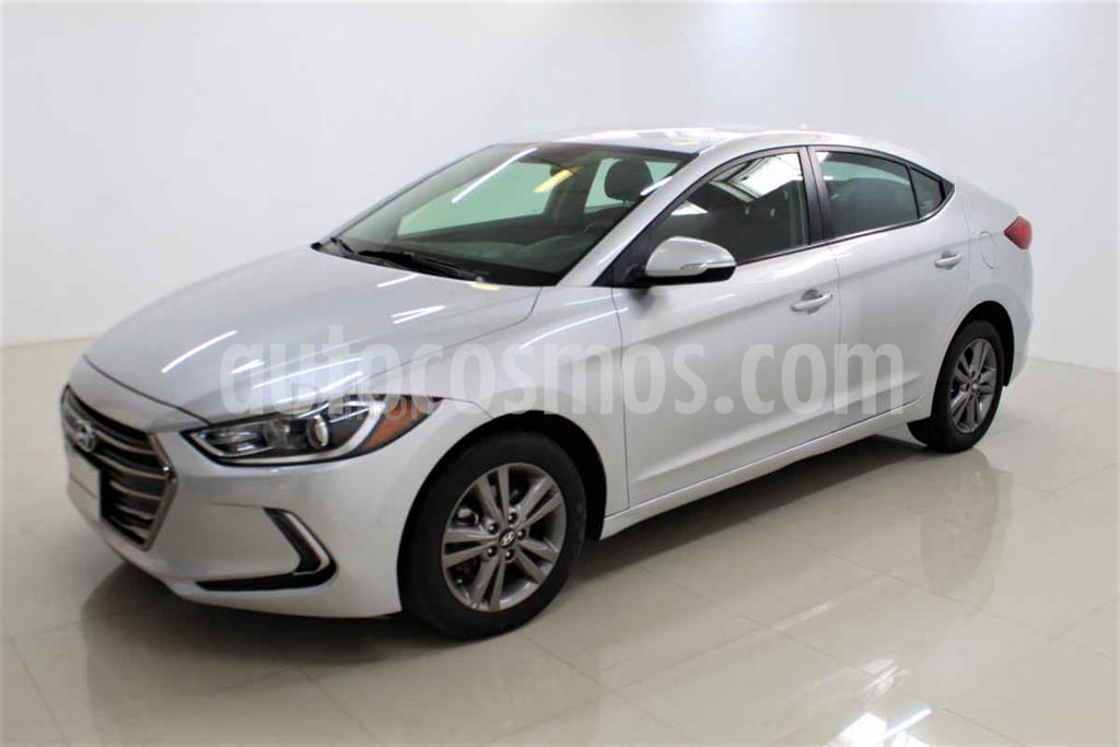 foto Hyundai Elantra GLS Premium Aut usado (2017) color Plata precio $218,000