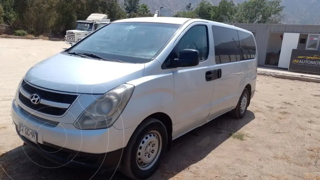 Hyundai H-1 Furgon 2.5L GL Diesel usado (2007) color Gris precio $9.190.000