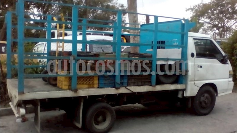 foto Hyundai H-100 Chasis L4,2.6i,8v S 2 3 usado