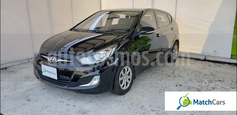foto Hyundai i25 1.4 usado