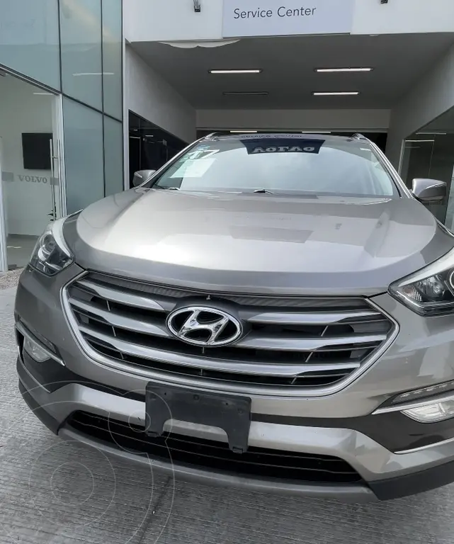 foto Hyundai Santa Fe Sport 2.0L usado (2017) color MINERAL GRAY precio $350,000