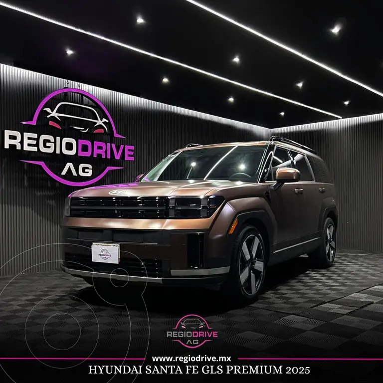 foto Hyundai Santa Fe GLS Premium usado (2025) color Bronce precio $769,900