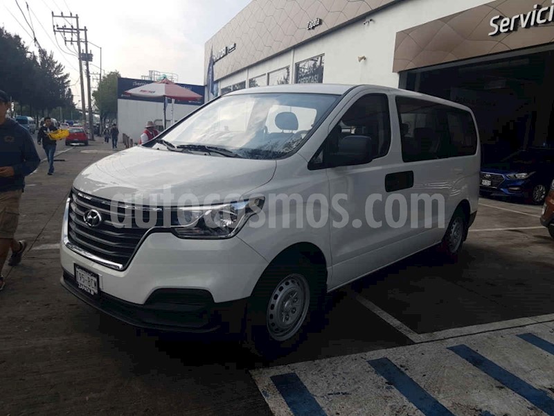 foto Hyundai Starex 12 Pasajeros usado