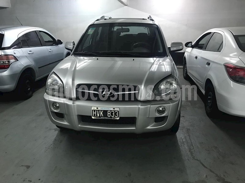 foto Hyundai Tucson GLS 4x4 2.0 CRDi Aut usado (2009) color Gris precio $449.000