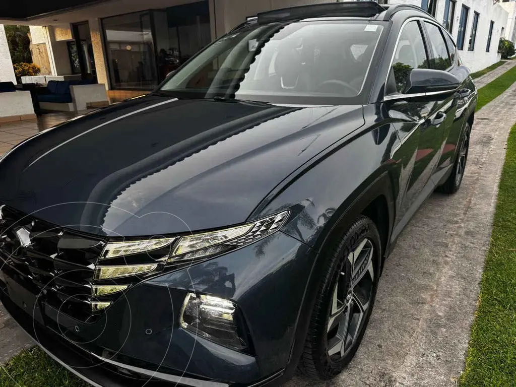 foto Hyundai Tucson Limited Tech usado (2022) color Gris precio $428,000