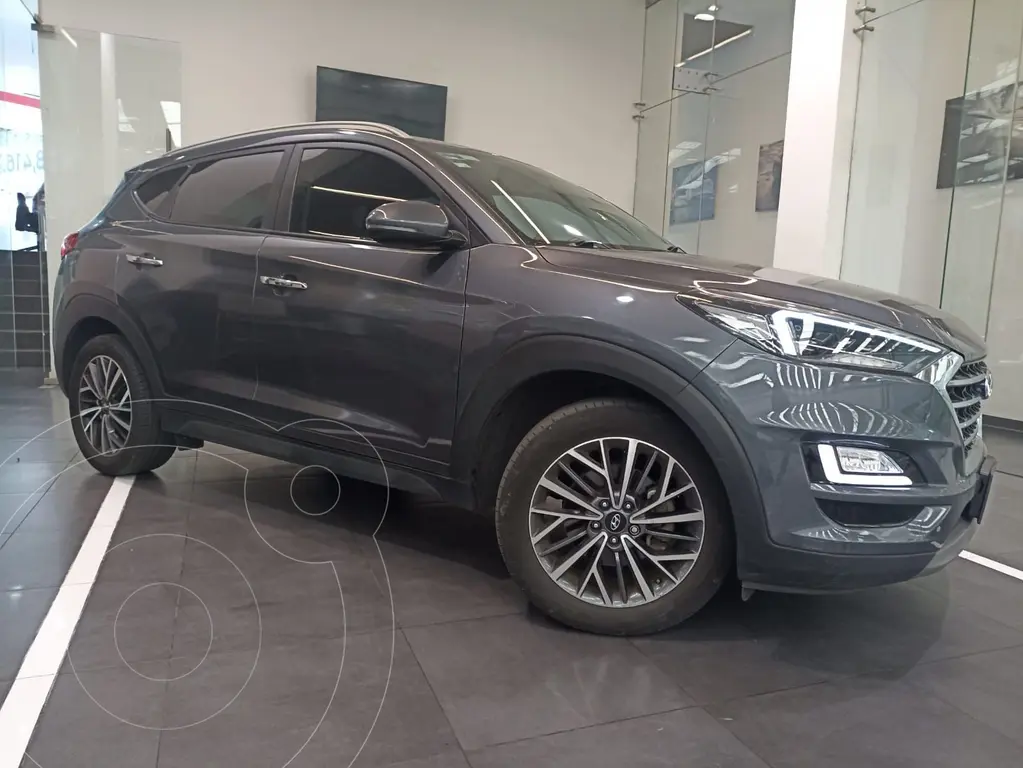 Hyundai Tucson Limited usado (2019) color Gris precio $379,000
