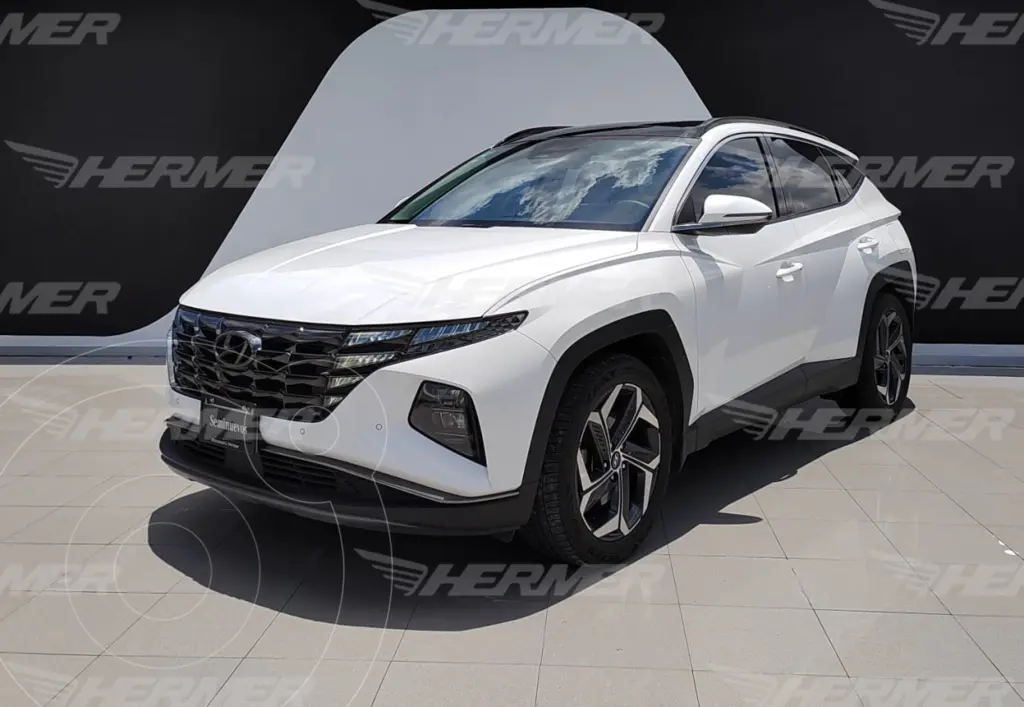 foto Hyundai Tucson Limited Tech usado (2023) color Blanco precio $549,900