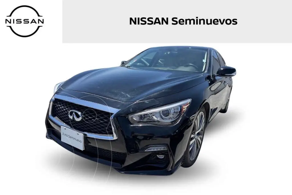 Infiniti q50 hybrid (2018)