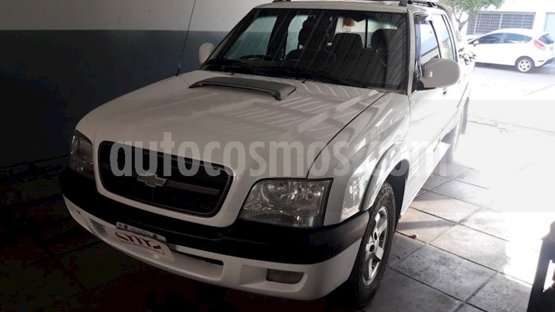 foto Isuzu Pick up 2.5 ST 4x2 Cabina Doble usado