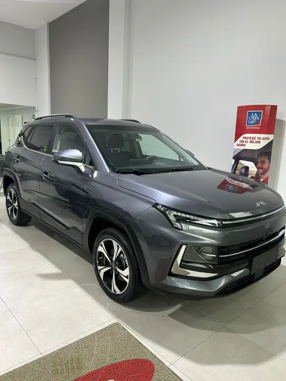 foto JAC JS4 Flagship nuevo color Gris Oscuro precio $45.000.000