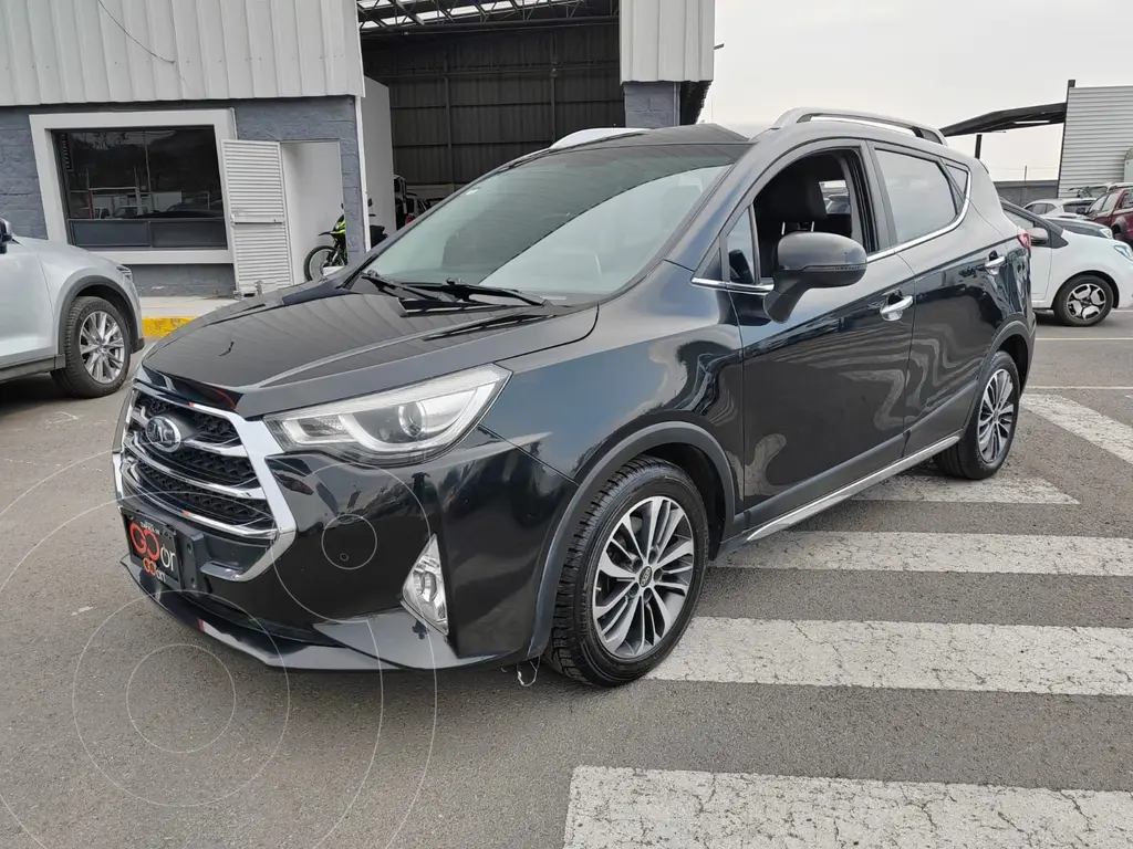 foto JAC Sei3  Quantum usado (2018) color Negro precio $240,000