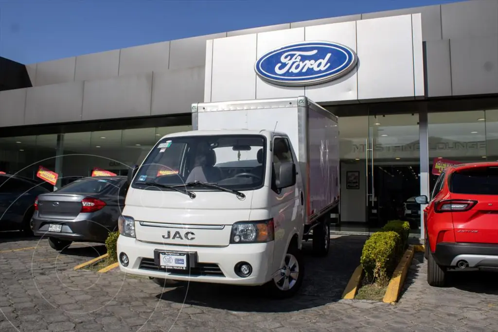 foto JAC X200 2 PTS. CHASIS CABINA, TD, TM6, A/AC., R-15 2P L4/ usado (2022) color Blanco precio $370,000
