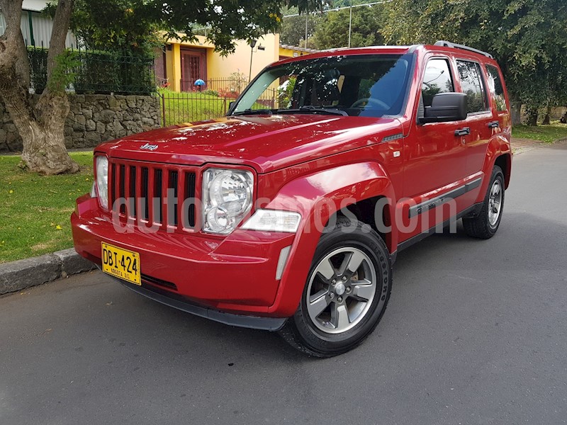 foto Jeep Cherokee 3.7L Sport 4x4 usado