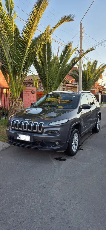 Jeep Cherokee 2.4L Longitude 4x4
