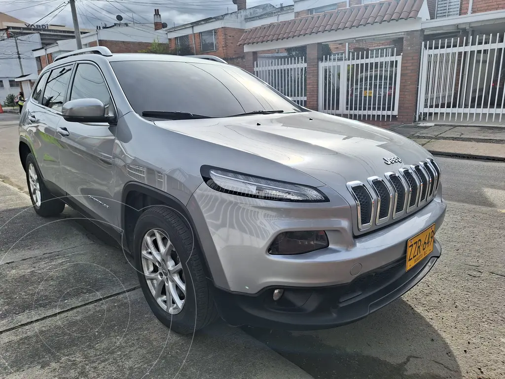Jeep Cherokee 3.2L 4x4 Longitude usado en Usaquén