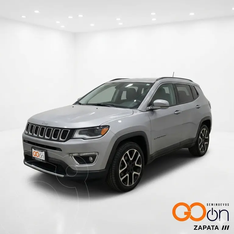 Jeep Compass LIMITED usado (2021) color JEPPPLPLATA MARTILLADO precio $349,000