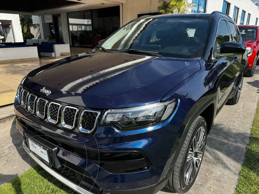 foto Jeep Compass Altitude usado (2023) color Azul precio $479,000