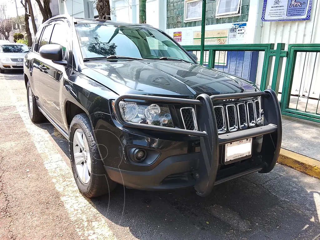 Jeep Compass 4x2 Limited Premium CVT usado (2014) color Negro precio $140,000