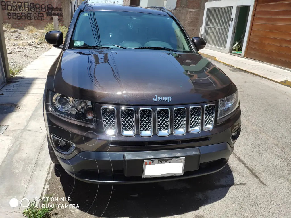 Jeep Compass Limited Aut usado (2014) color Marron precio us18,000