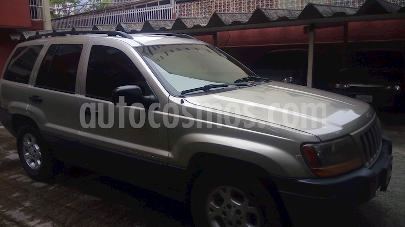 foto Jeep Grand Cherokee Laredo Auto. 4x2 usado