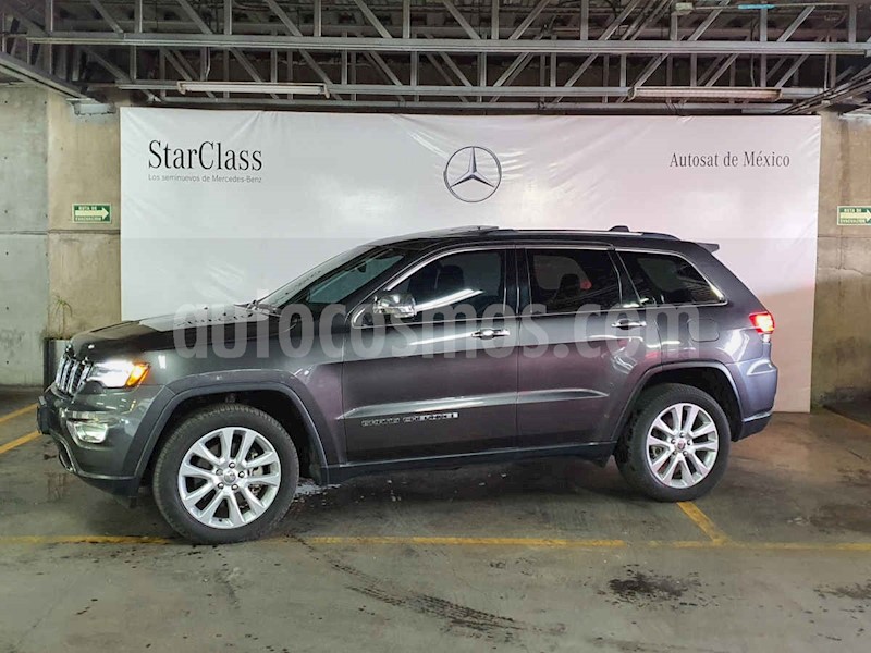 foto Jeep Grand Cherokee 5p Limited Lujo 4x4 V8/5.7 Aut usado (2017) color Gris precio $599,000