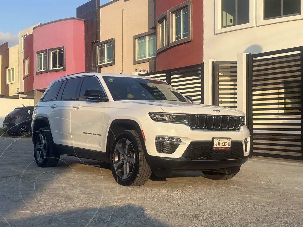 Jeep Grand Cherokee Limited 4x2 2024