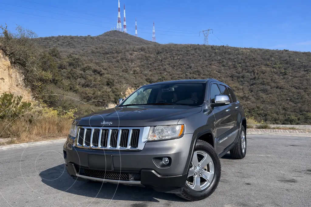 Jeep Grand Cherokee Limited Premium 4x2 5.7L V8 2012