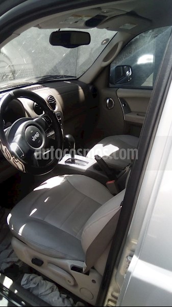 foto Jeep Liberty Limited 4X4 usado