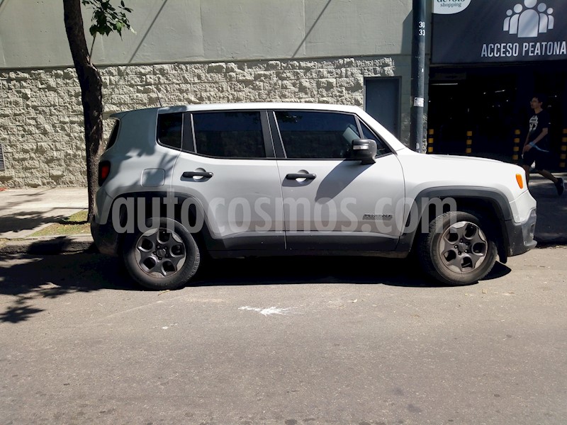 foto Jeep Renegade Sport usado