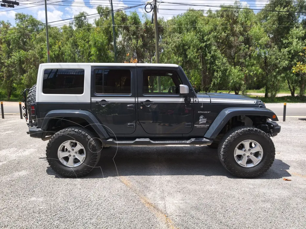 Jeep Wrangler Unlimited Unlimited Sahara Chief Edition 4x4 3.6L Aut 2017