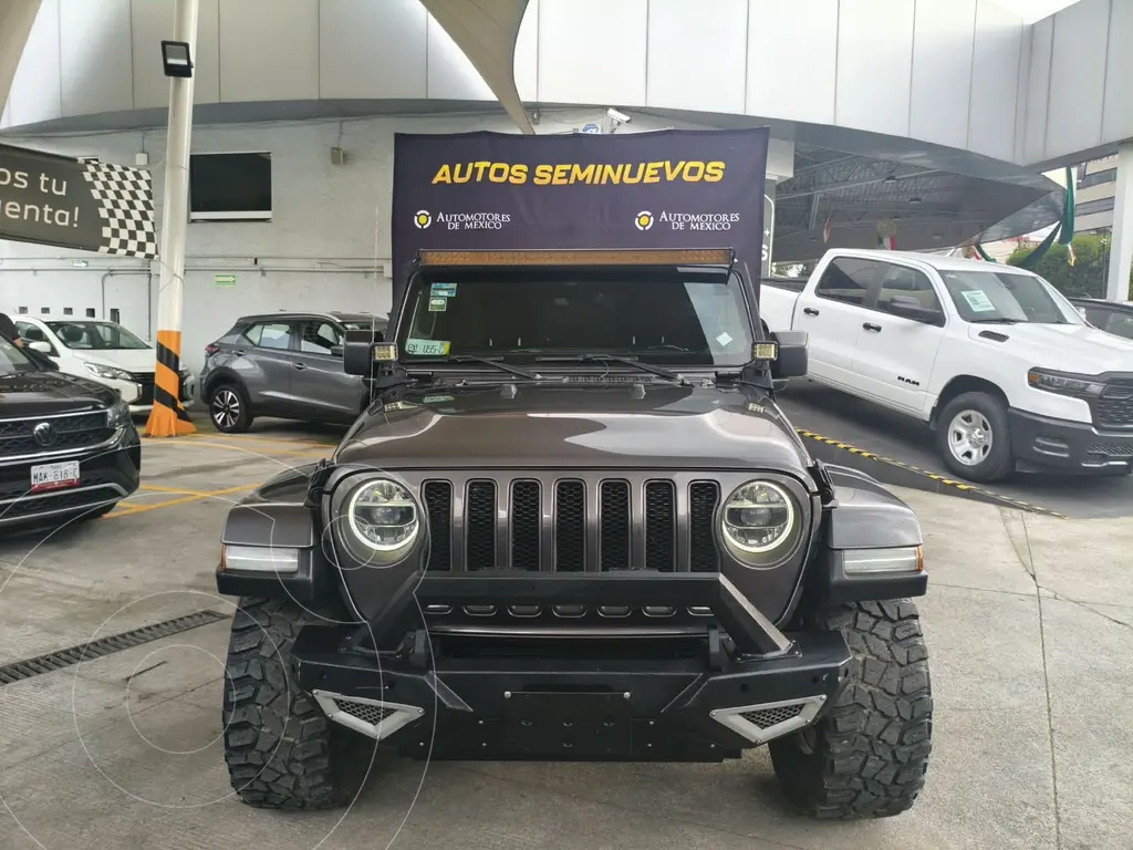 Jeep wrangler-unlimited sahara 80 aniversario (2021)