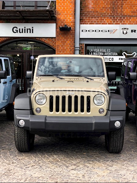 foto Jeep Wrangler Unlimited Rubicon 4P Aut nuevo color Marrón precio u$s109.200