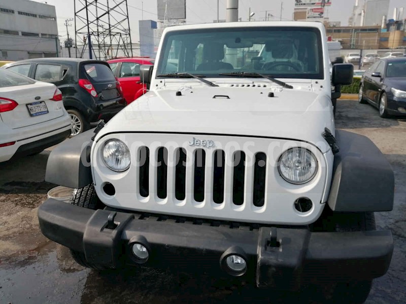 foto Jeep Wrangler Sport MTX 4x4 3.6L usado