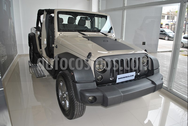foto Jeep Wrangler Unlimited 4P HT nuevo