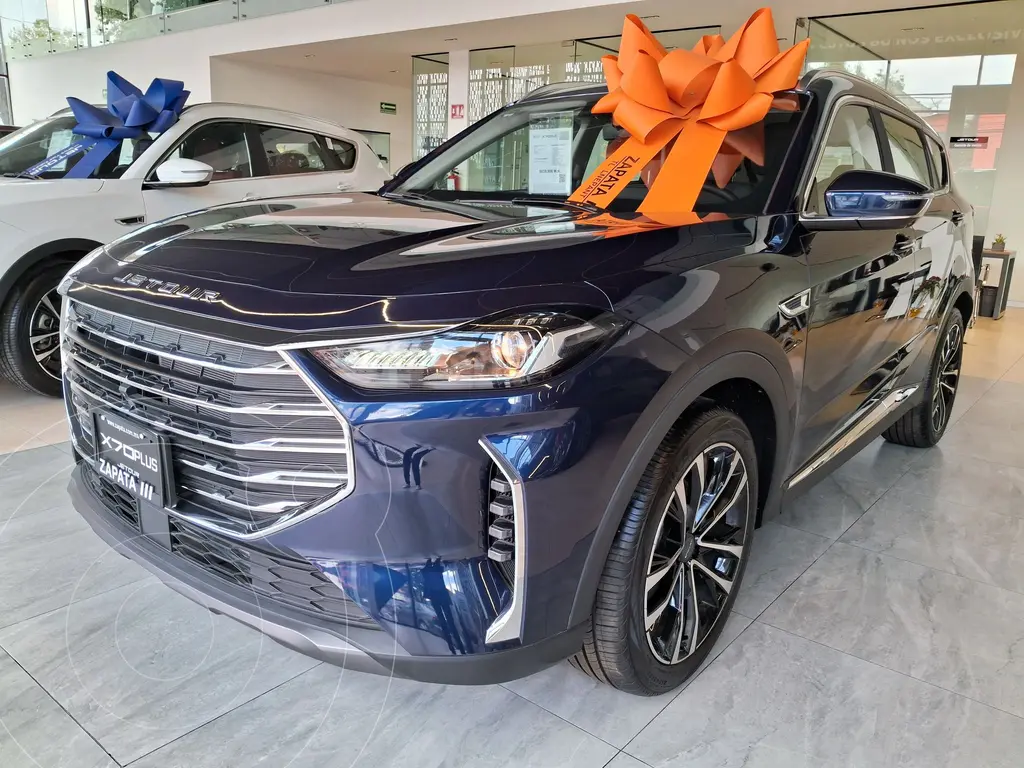 foto Jetour X70 Plus 1.6L Turbo usado (2024) color Azul precio $380,000