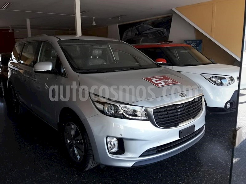 foto KIA Carnival EX 2.2 CRDi Aut Premium usado
