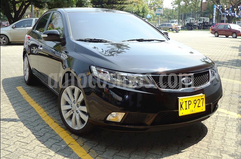 foto KIA Cerato Forte 1.6L usado