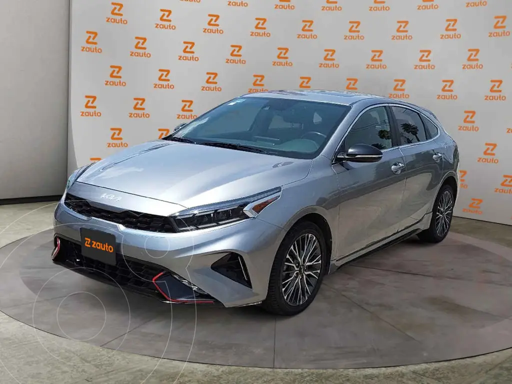 Kia forte-hatchback 20l gt line aut (2022)
