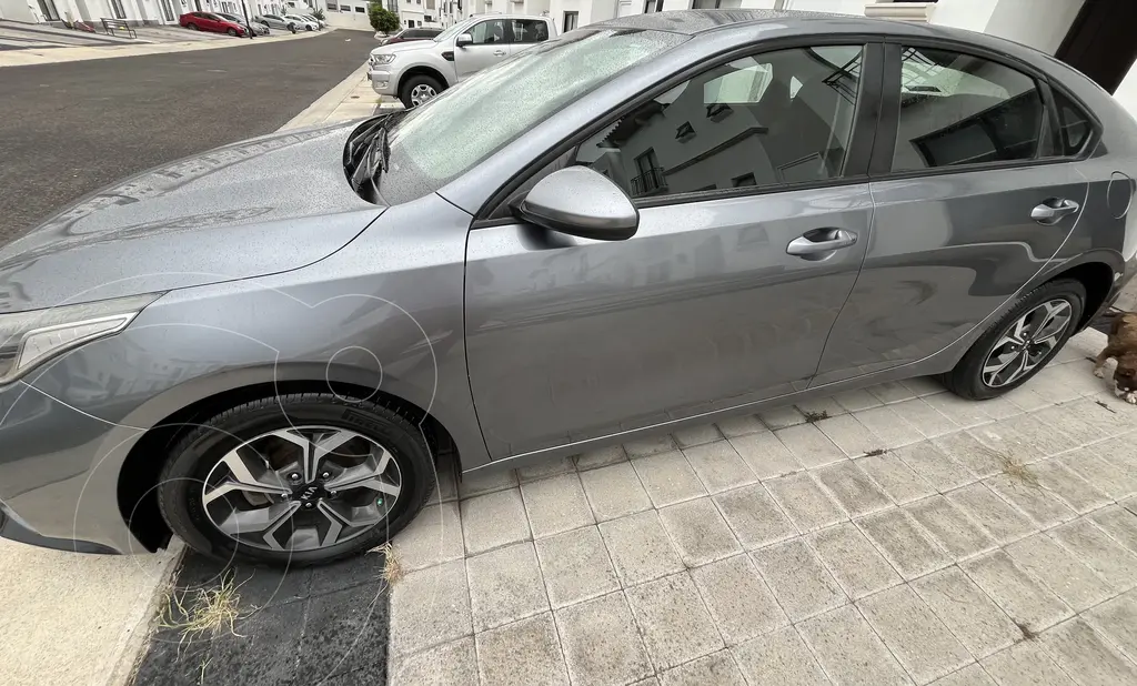 Kia Forte Sedán 2.0L LX Aut 2020