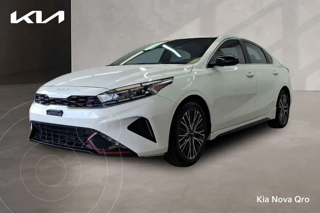 Kia Forte Sedán 2.0L GT Line Aut 2023